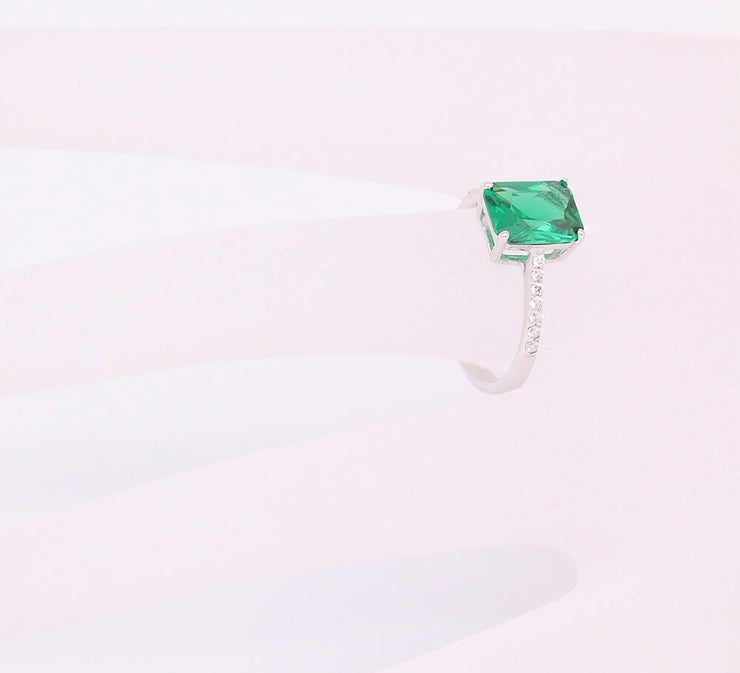 Emerald Green Sterling silver Ring - MAHROZE UK