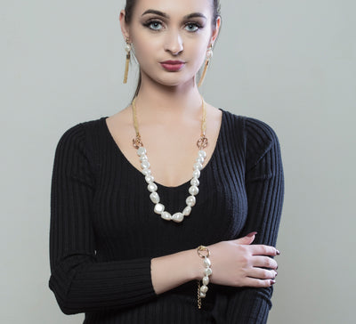 Chains & Pearls Necklace Set